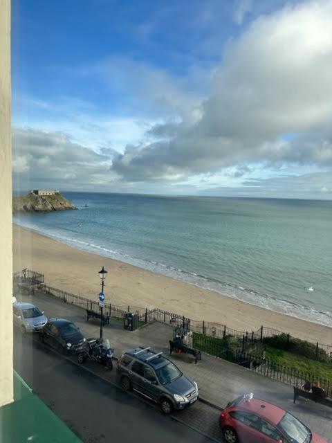 Clarence House Hotel Tenby Exterior photo