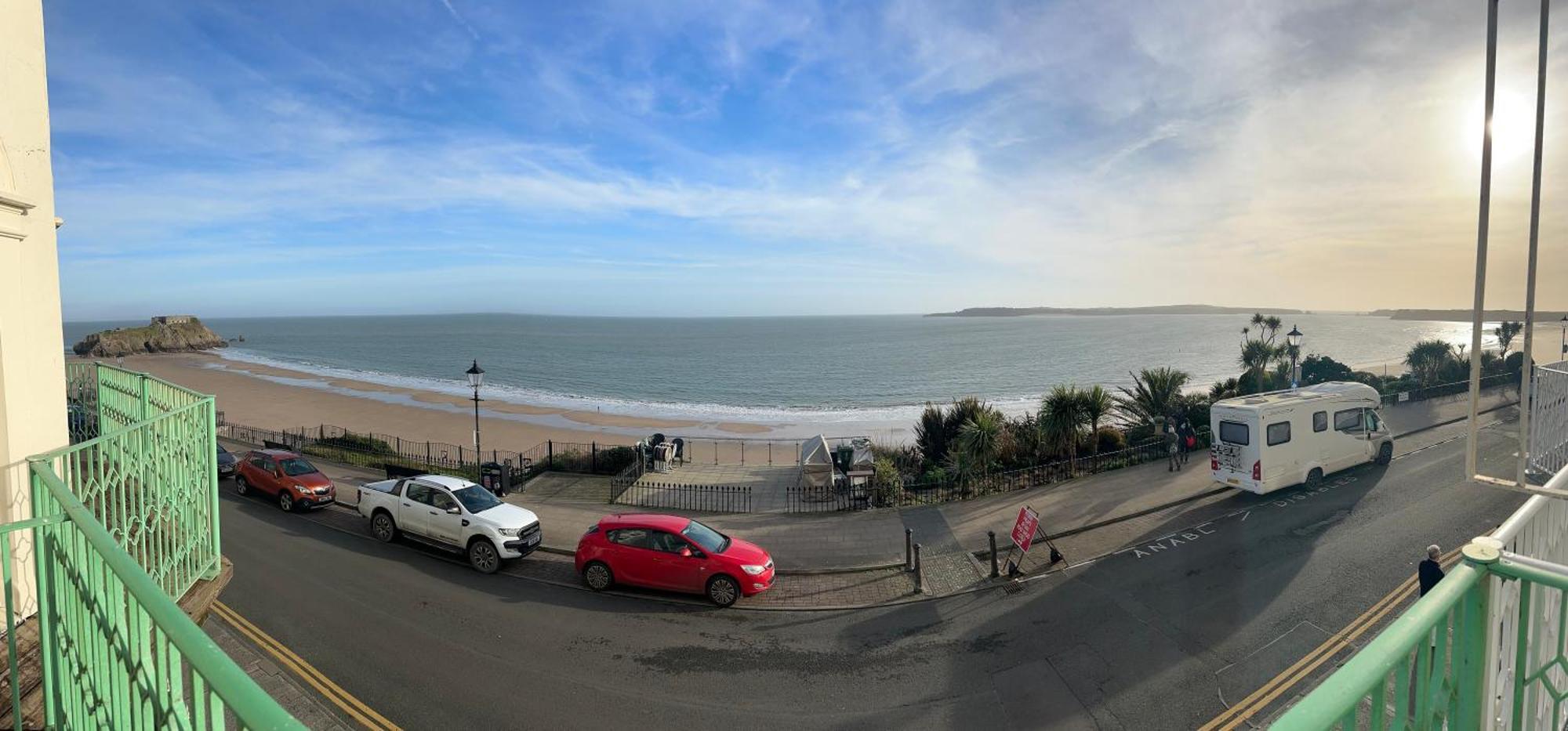 Clarence House Hotel Tenby Exterior photo