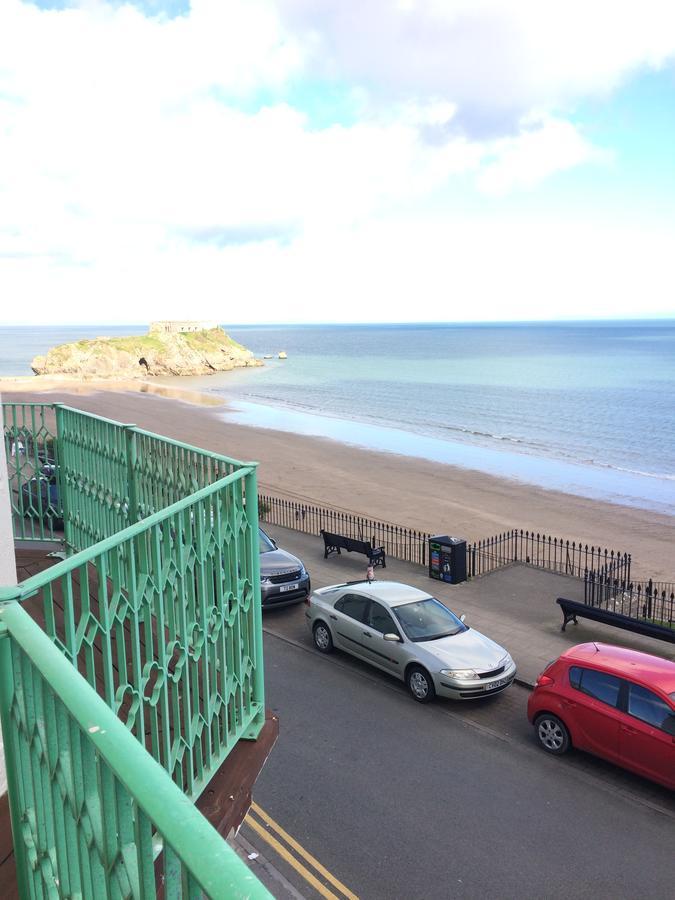 Clarence House Hotel Tenby Exterior photo